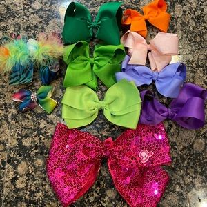 💜5/$20 10 assorted hair bows EUC